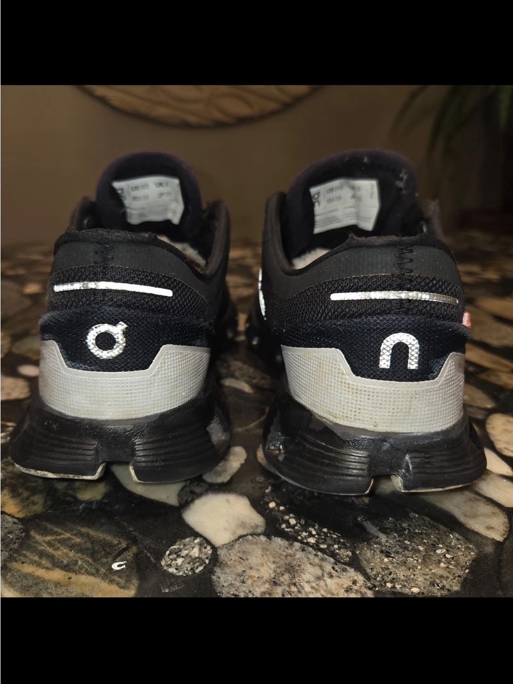 On Running Cloud X 3 Women's Black Training Running Shoes Sneaker Size 8 - Picture 4 of 9